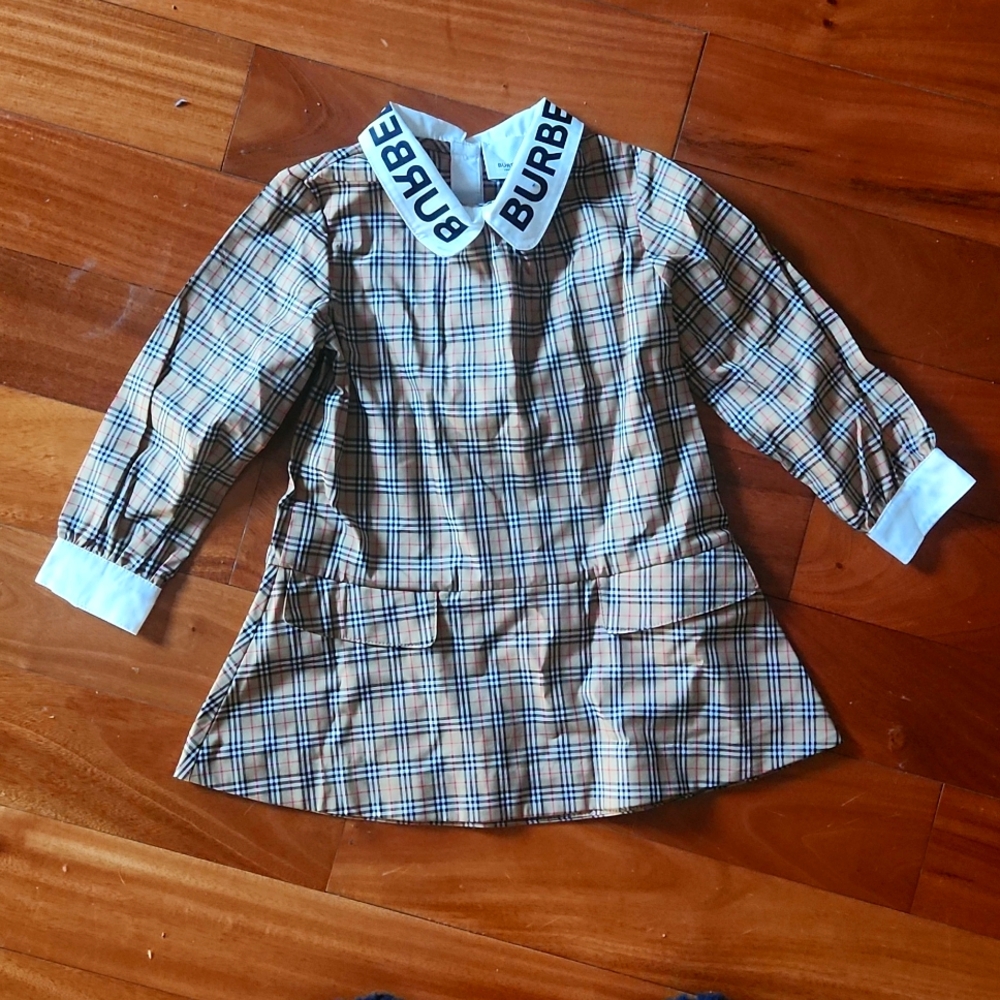 AUTH Burberry Girls Dress/Shirt 2T